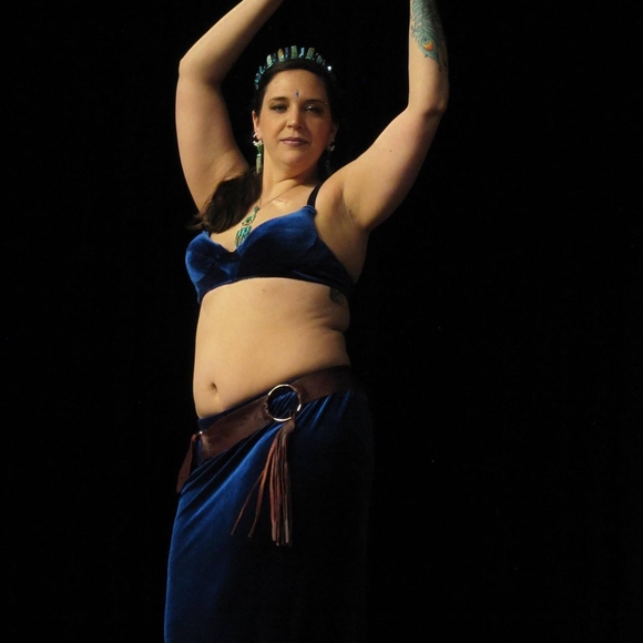 Meet your Posher, Amber - Picture 1 of 1